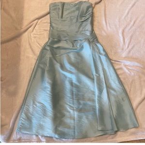 Free! NWOT strapless dress